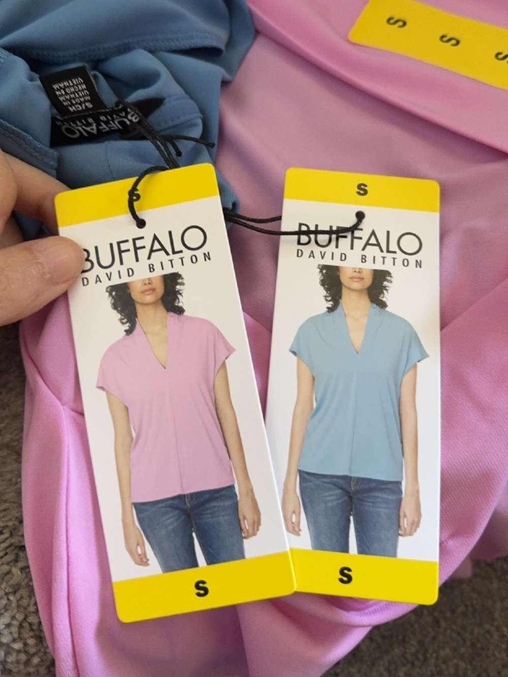 NWT Buffalo David Bitton Women's V-Neck Casual T-Shirt Tee